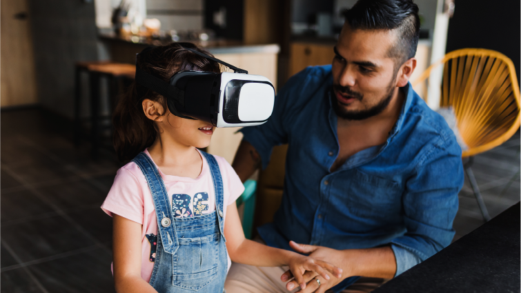 Guiding children in having safe and engaging experiences with VR technology