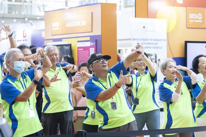 Seniors learned how to bank online safely and effortlessly while getting groovy with a 4-step dance workout to get physically and financially fit.